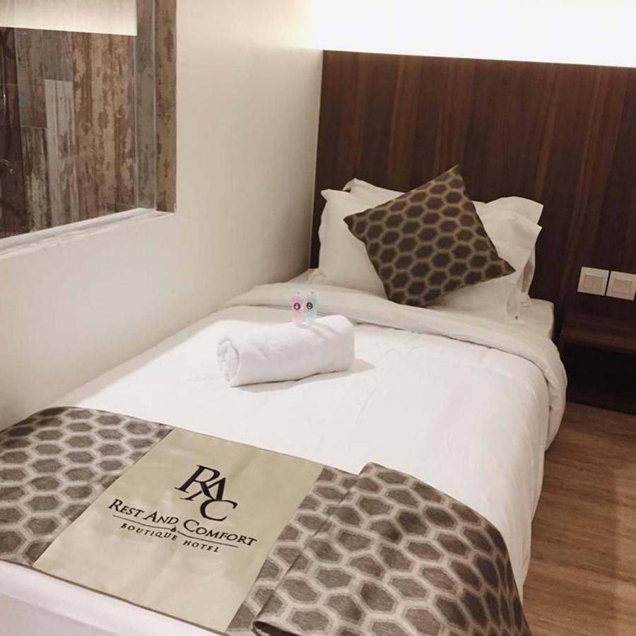เรสต์ แอนด์ คอมฟอร์ต บูทิก โฮเต็ล  Hotel กัวลาตรังกานู ภายนอก รูปภาพ