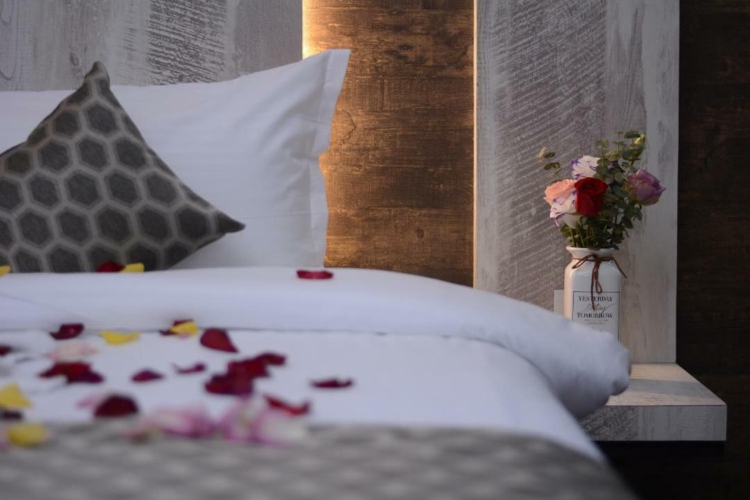 เรสต์ แอนด์ คอมฟอร์ต บูทิก โฮเต็ล  Hotel กัวลาตรังกานู ภายนอก รูปภาพ