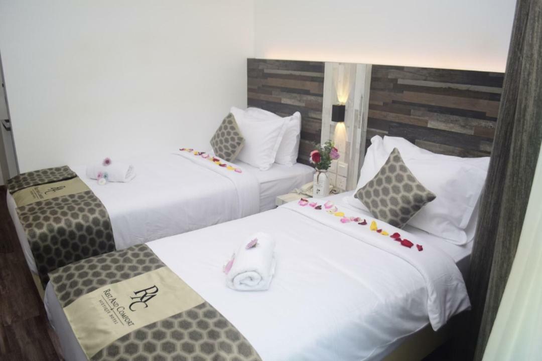 เรสต์ แอนด์ คอมฟอร์ต บูทิก โฮเต็ล  Hotel กัวลาตรังกานู ภายนอก รูปภาพ