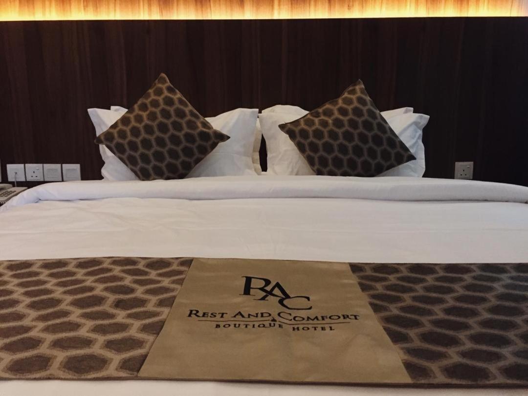 เรสต์ แอนด์ คอมฟอร์ต บูทิก โฮเต็ล  Hotel กัวลาตรังกานู ภายนอก รูปภาพ